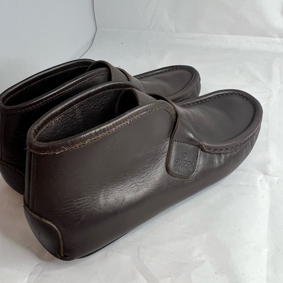 GUCCI
Leather Whipstitch Trim Loafers - Picture 5 of 13